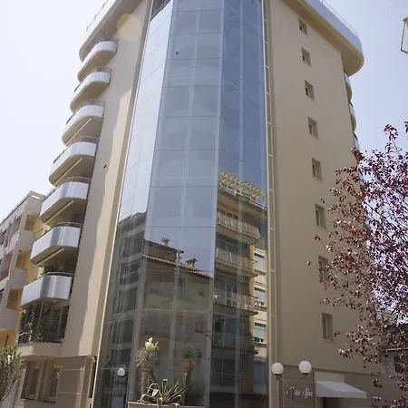 Apart Otel & Mirabel 3*