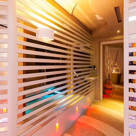 Apartahotel & Mirabel Grado