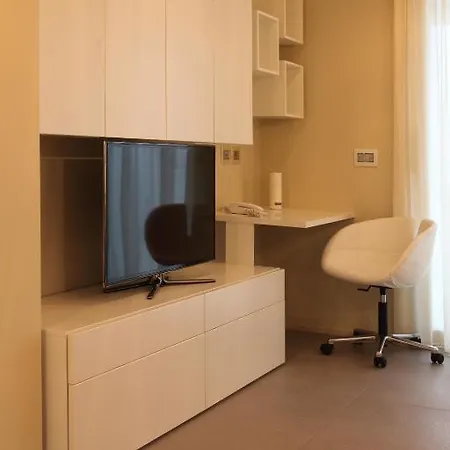 & Mirabel Apart Otel Grado