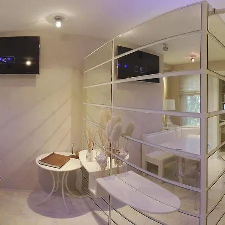 Apart Otel & Mirabel