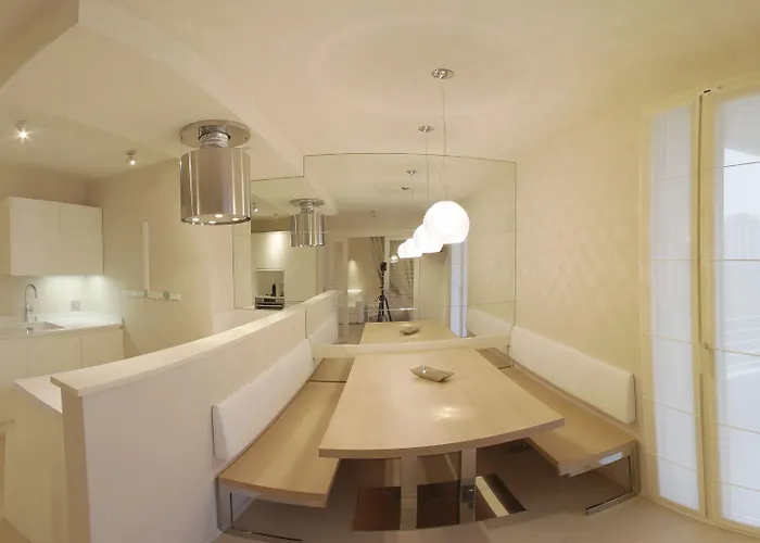 & Mirabel 아파트호텔 3*