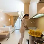 & Mirabel 그라도